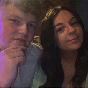 Meet your Posher, Warren